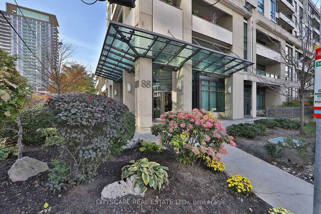 Photo of 88 Broadway Avenue #PH5, Toronto, ON M4P 0A5 (MLS # C12980604)