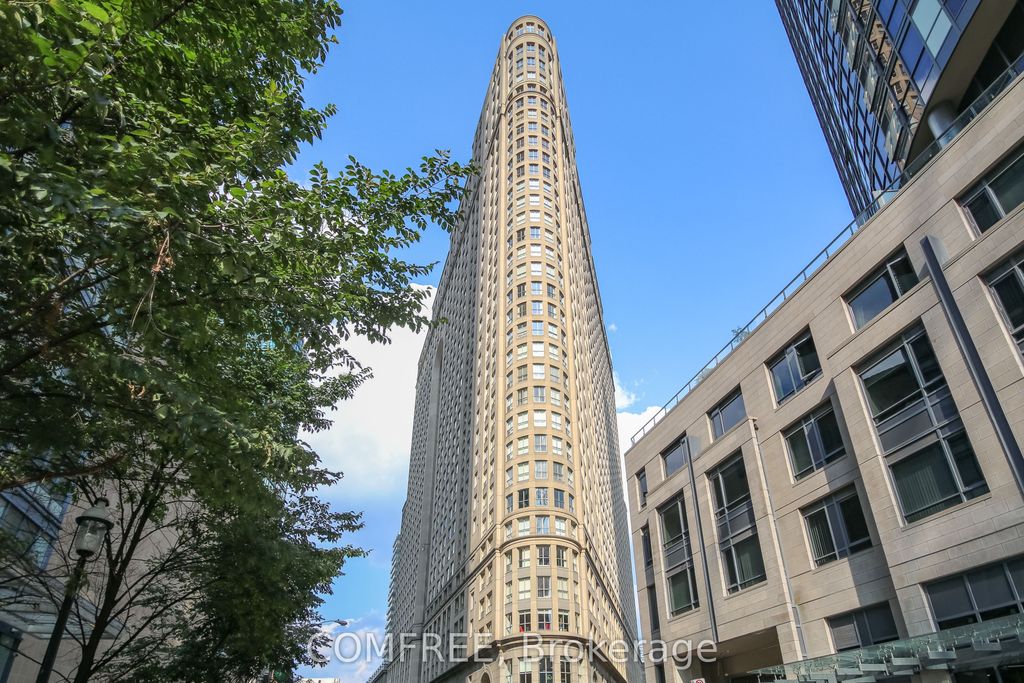 Photo of 25 The Esplanade N/A #1519, Toronto, ON M5E 1W5 (MLS # C12463025)