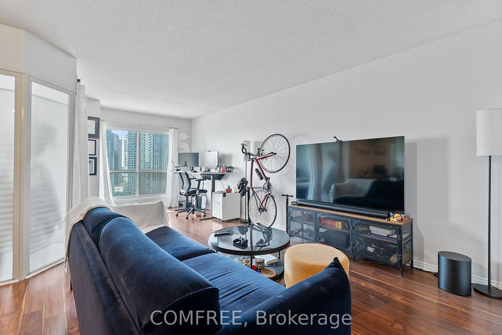 Photo of 25 The Esplanade N/A #1519, Toronto, ON M5E 1W5 (MLS # C12463025)