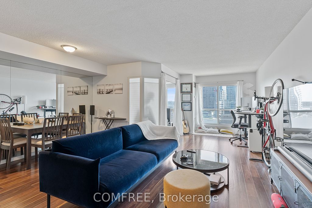 Photo of 25 The Esplanade N/A #1519, Toronto, ON M5E 1W5 (MLS # C12463025)