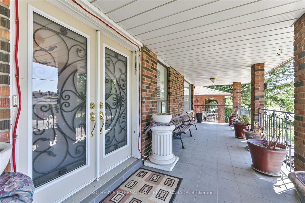 Photo of 502 Queens Drive, Toronto, ON M6L 1M8 (MLS # W13007492)