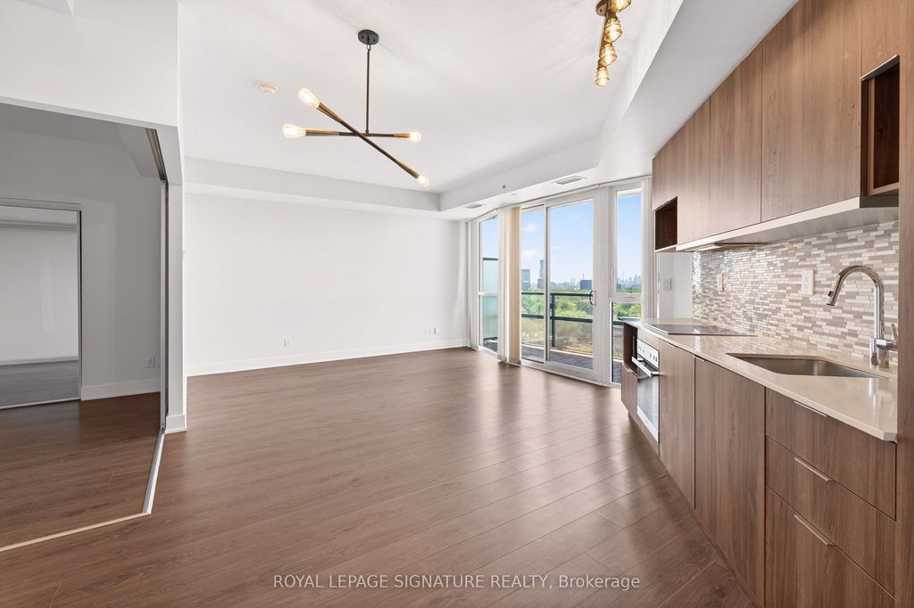 Photo of 99 The Donway N/A W #920, Toronto, ON M3C 0N8 (MLS # C13211560)