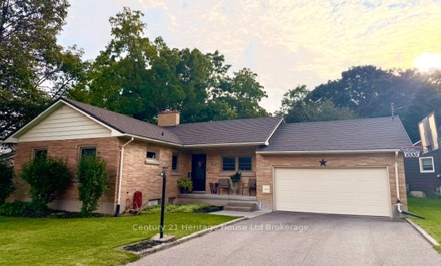 31 Parkwood Drive