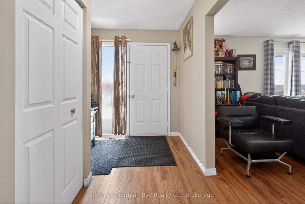 Photo of 480 Broderick Street, Tay, ON L0K 1R0 (MLS # S14032128)