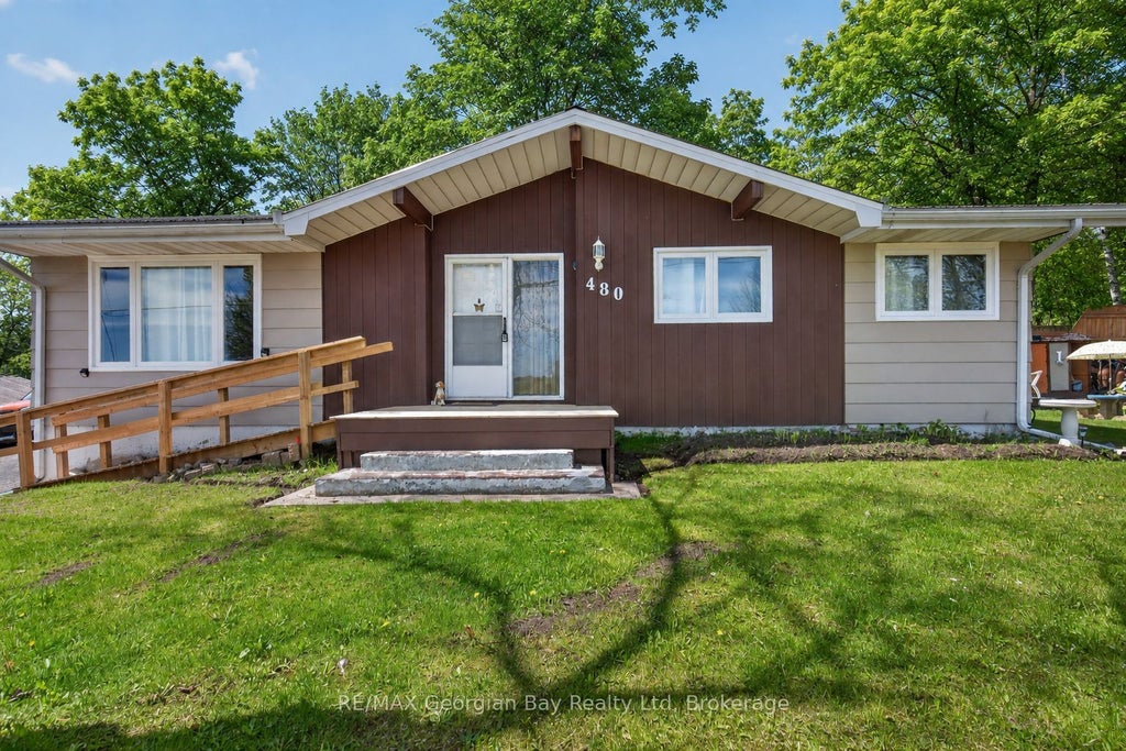 Photo of 480 Broderick Street, Tay, ON L0K 1R0 (MLS # S14032128)
