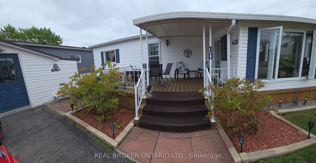 Photo of 3033 Townline Road #10, Fort Erie, ON L0S 1S1 (MLS # X12907444)