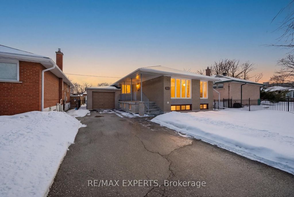 Photo of 359 The Westway N/A, Toronto, ON M9R 1H1 (MLS # W12826126)