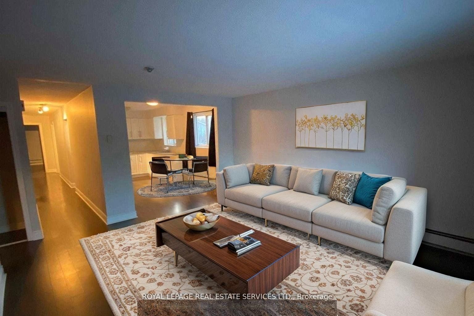 10 Main Street S 4