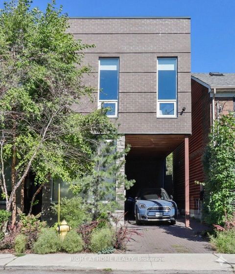 18 Mitchell Avenue Toronto ON M6J 1B9