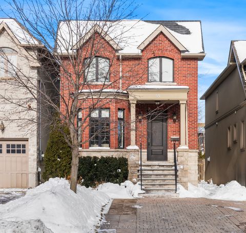 84 Vanderhoof Avenue Toronto ON M4G 2H4