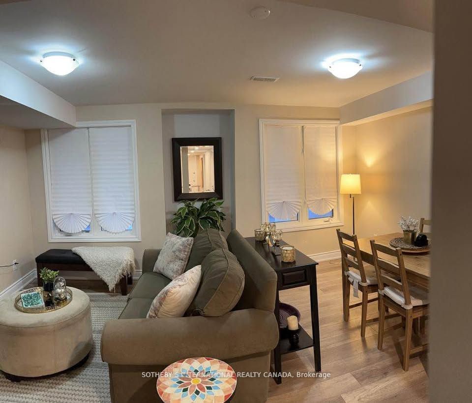 1431 Rolph Terrace