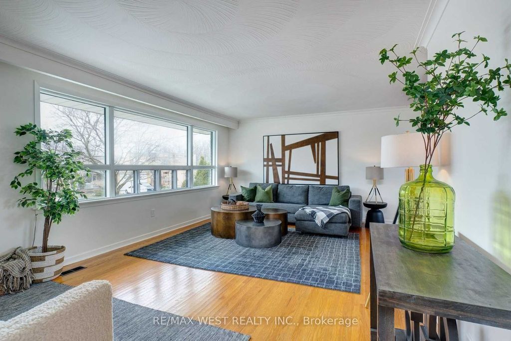 Photo of 29 Fulwell Crescent, Toronto, ON M3J 1Y4 (MLS # W12943466)