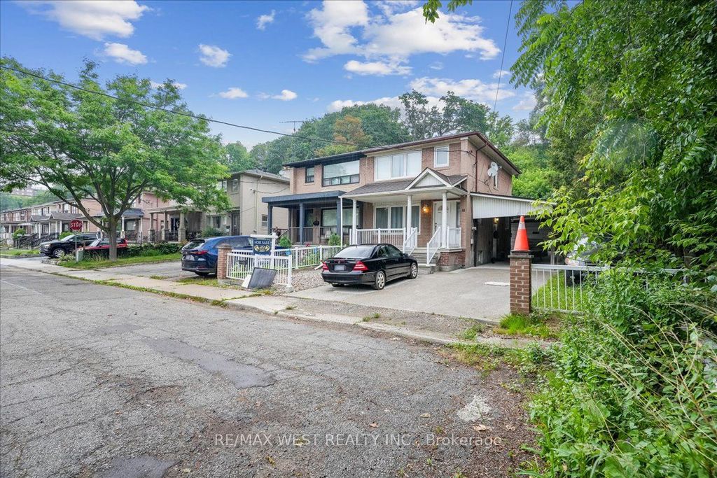 Photo of 3 Hilldale Road NW, Toronto, ON M6N 3Y1 (MLS # W12253863)