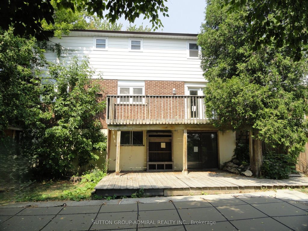 Photo of 2776 Tallberg Court, Mississauga, ON L5J 1T1 (MLS # W12576722)