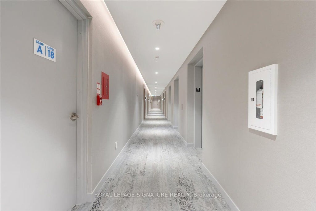 Photo of 161 Roehampton Avenue #1805, Toronto, ON M4P 0C8 (MLS # C14031508)