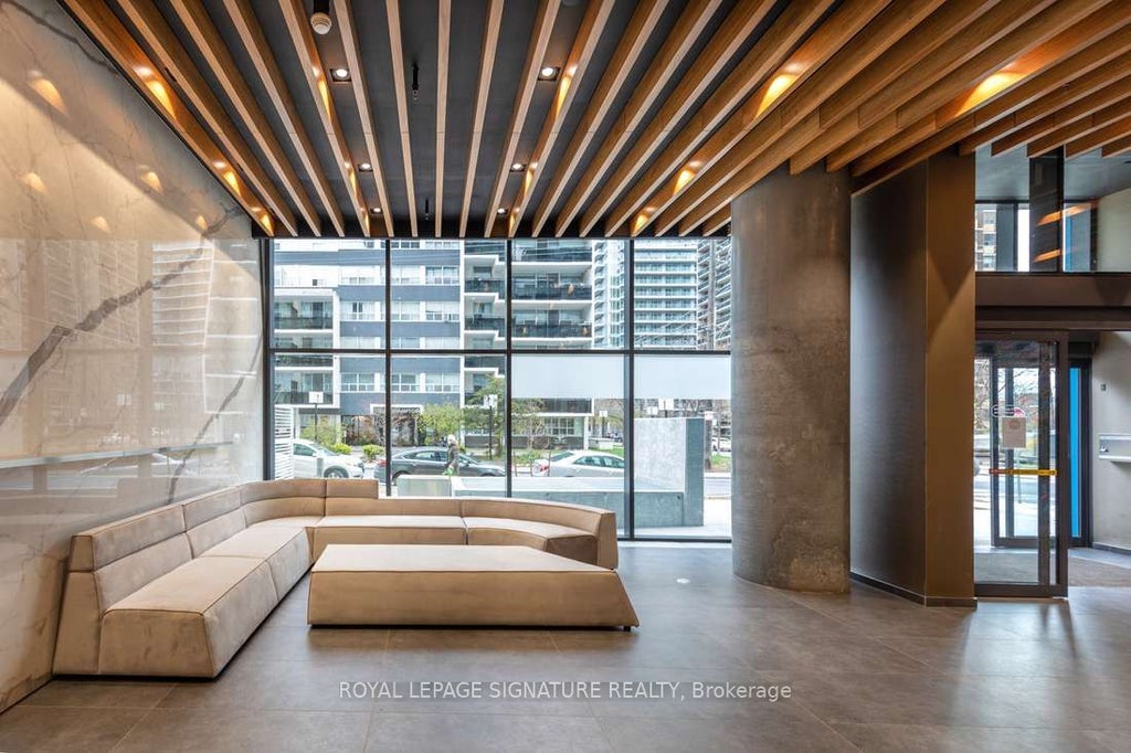 Photo of 161 Roehampton Avenue #1805, Toronto, ON M4P 0C8 (MLS # C14031508)