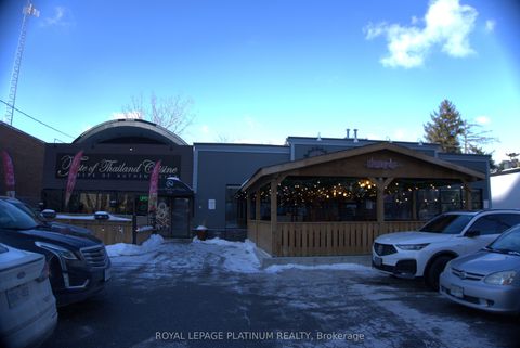 5308 & 5310 Dundas Street W Toronto ON M9B 1B3