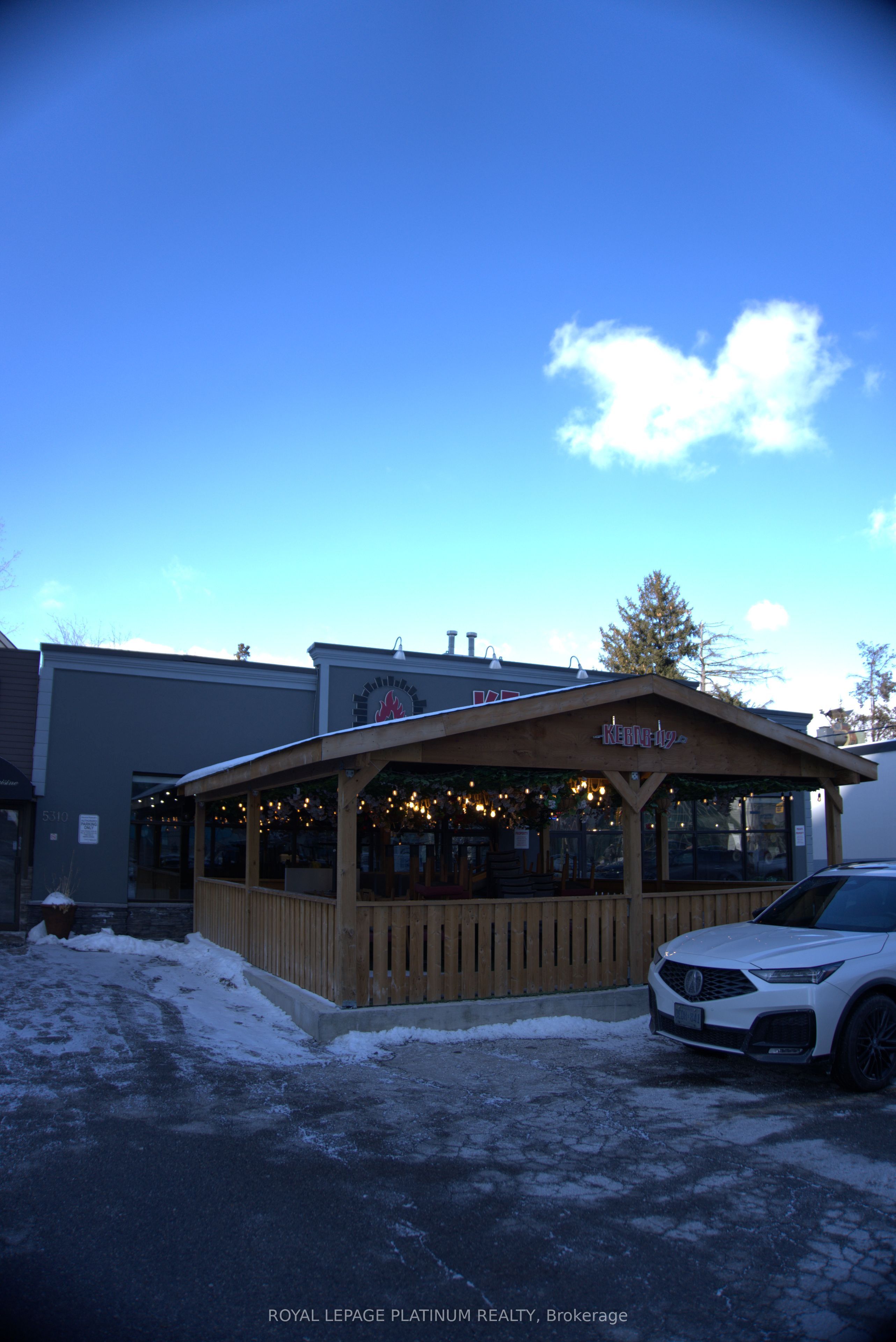 5308 & 5310 Dundas Street W