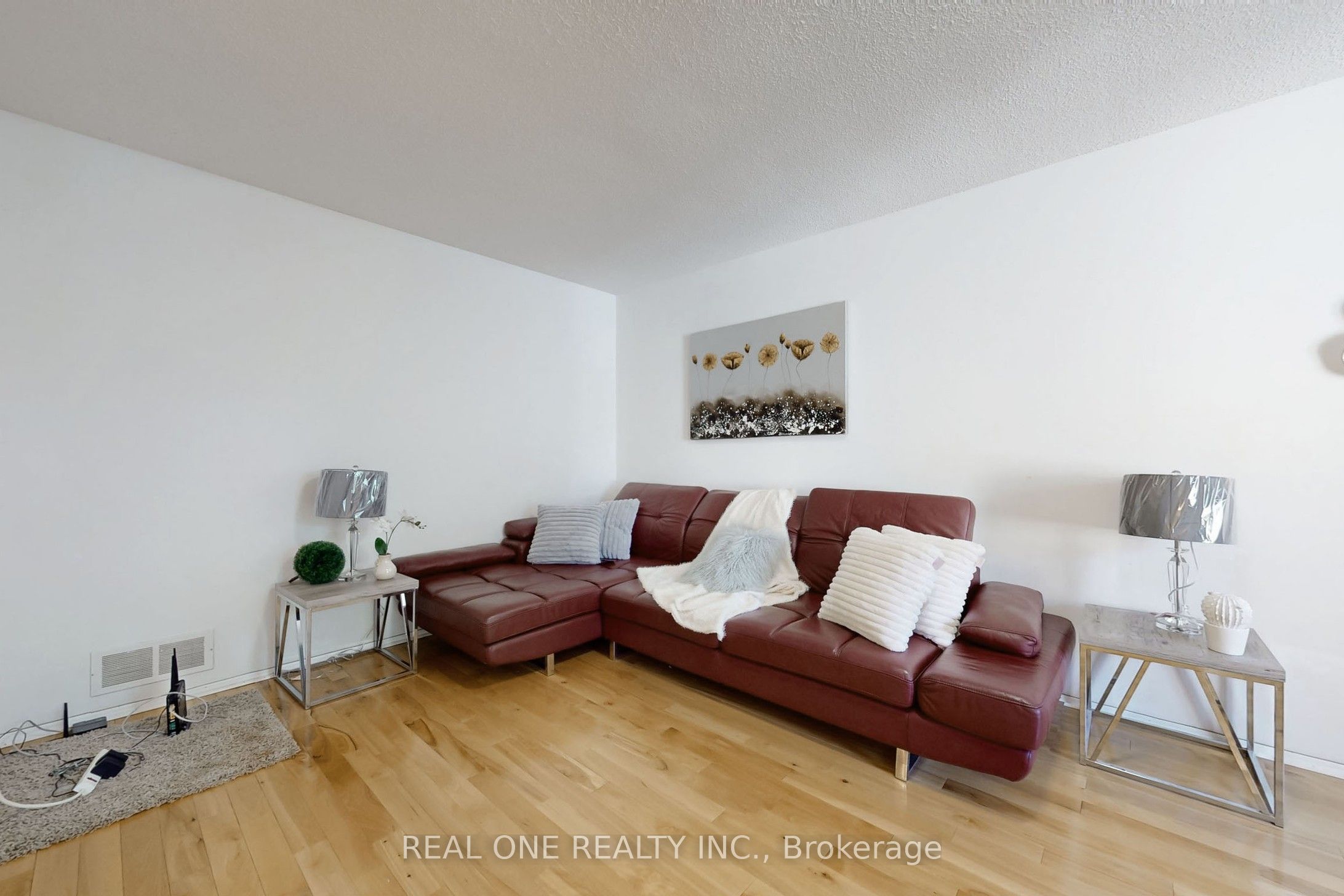 86 Breckonwood Crescent