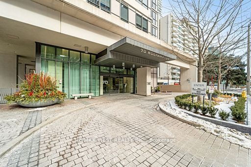 Photo of 70 Roehampton Avenue #1122, Toronto, ON M4P 1R2 (MLS # C12329053)