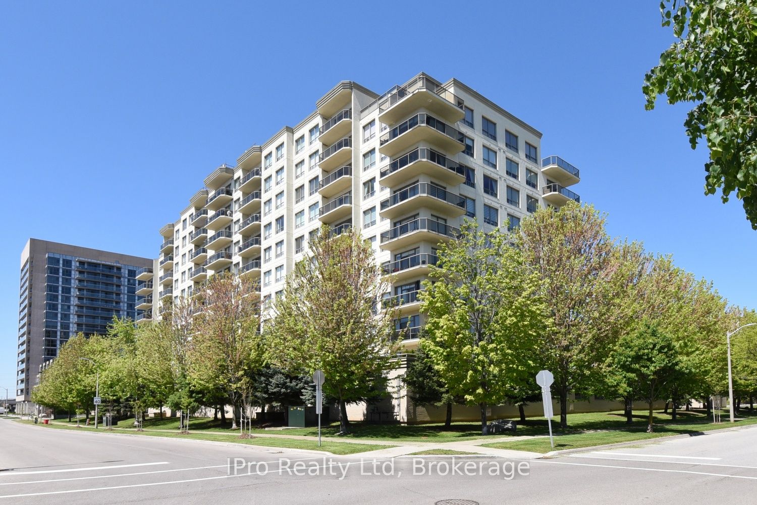 1998 Ironstone Drive 713