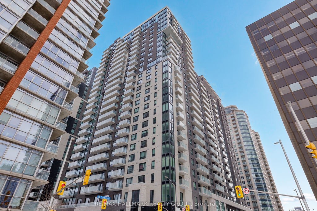 Photo of 180 George Street #308, Lower Town - Sandy Hill, ON K1N 0G8 (MLS # X14032418)