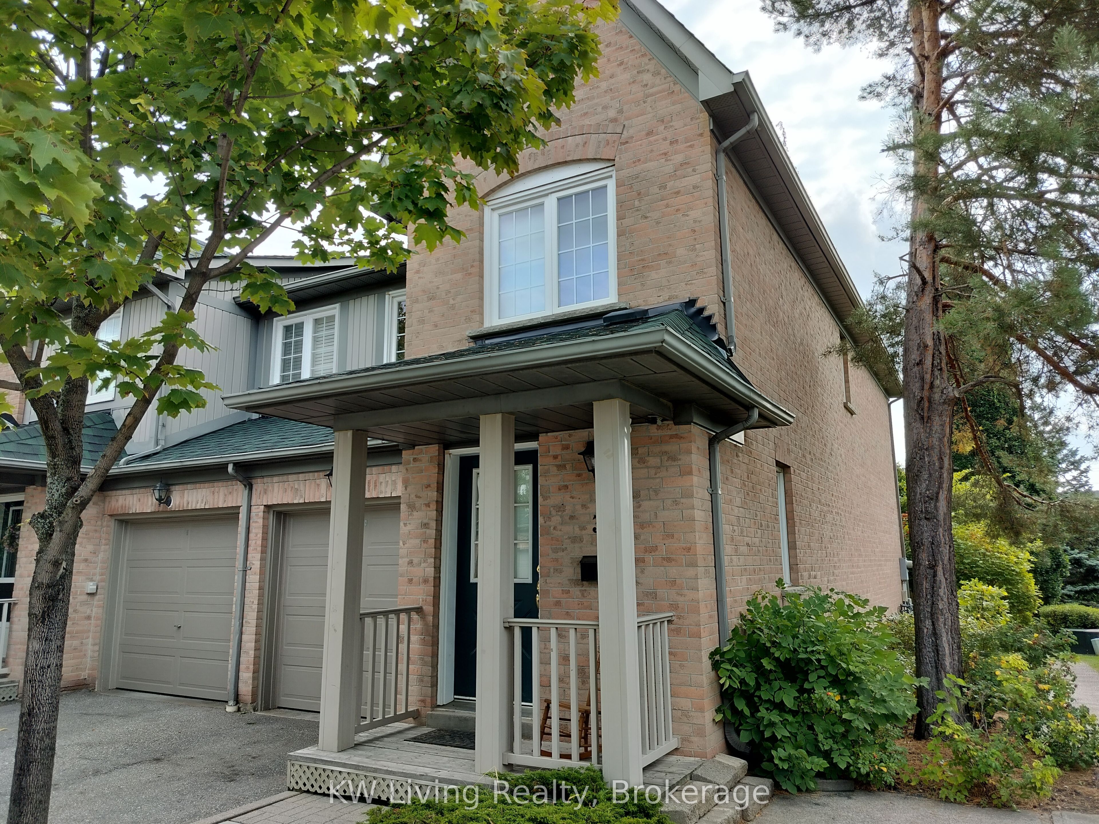2955 Thomas Street 32