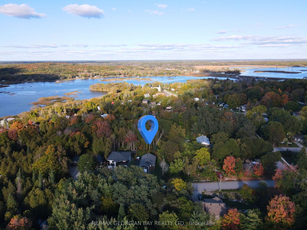Photo of 10 King Road, Tay, ON L0K 2C0 (MLS # S12456977)