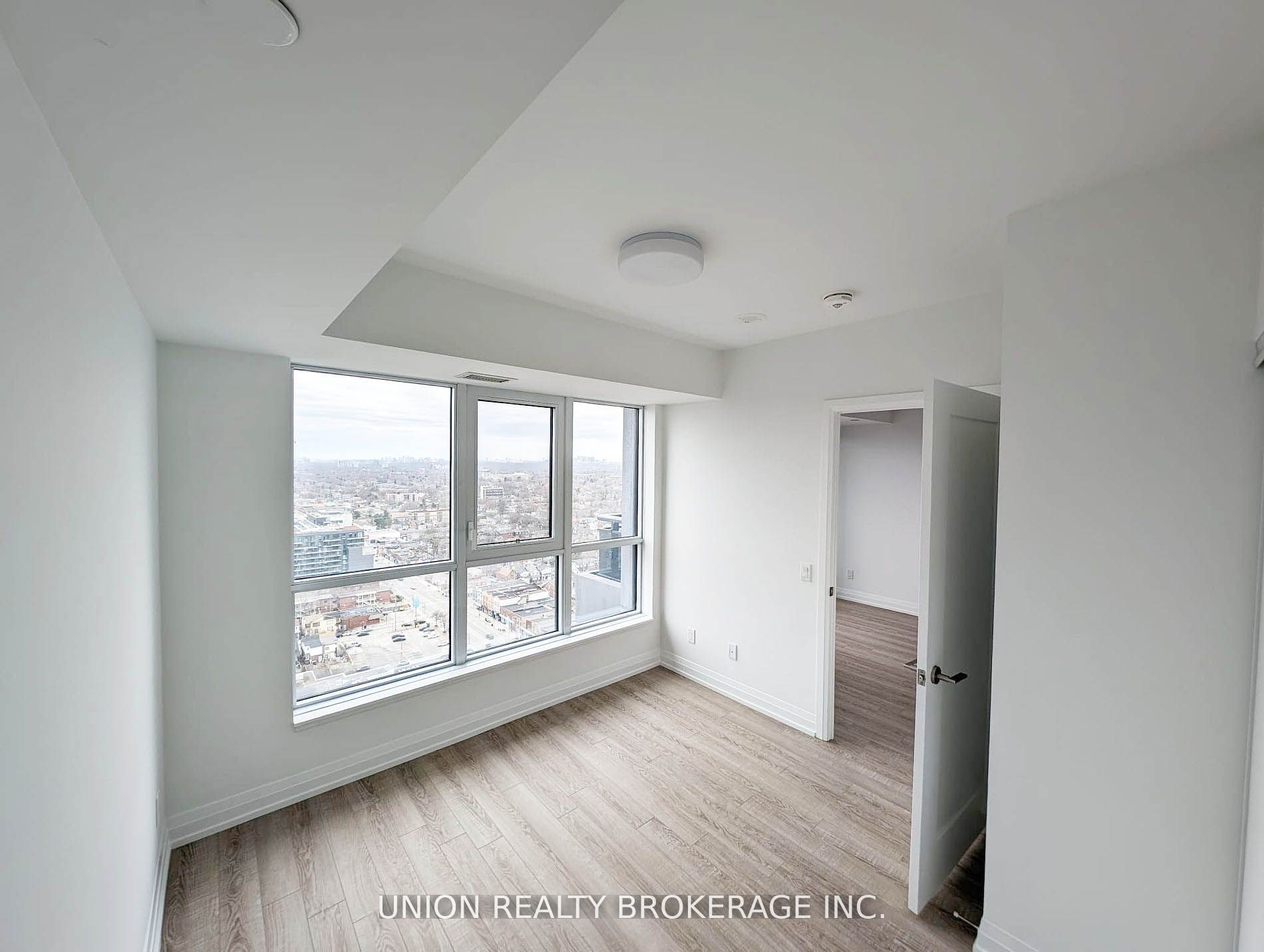 286 Main Street 2609