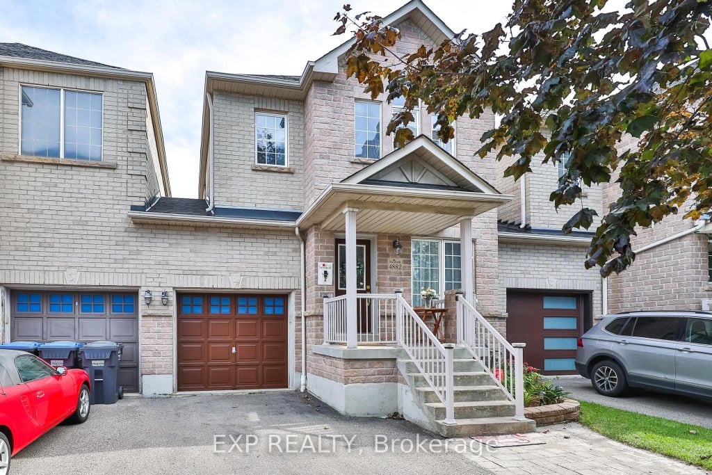 Photo of 4882 Vienna Court, Mississauga, ON L4Z 4J2 (MLS # W13859488)
