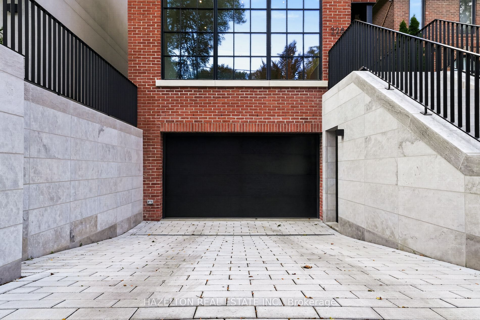 228 Glen Road