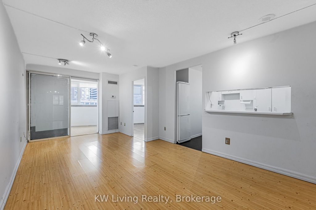 Photo of 1055 Bay Street #409, Toronto, ON M5S 3A3 (MLS # C12612572)