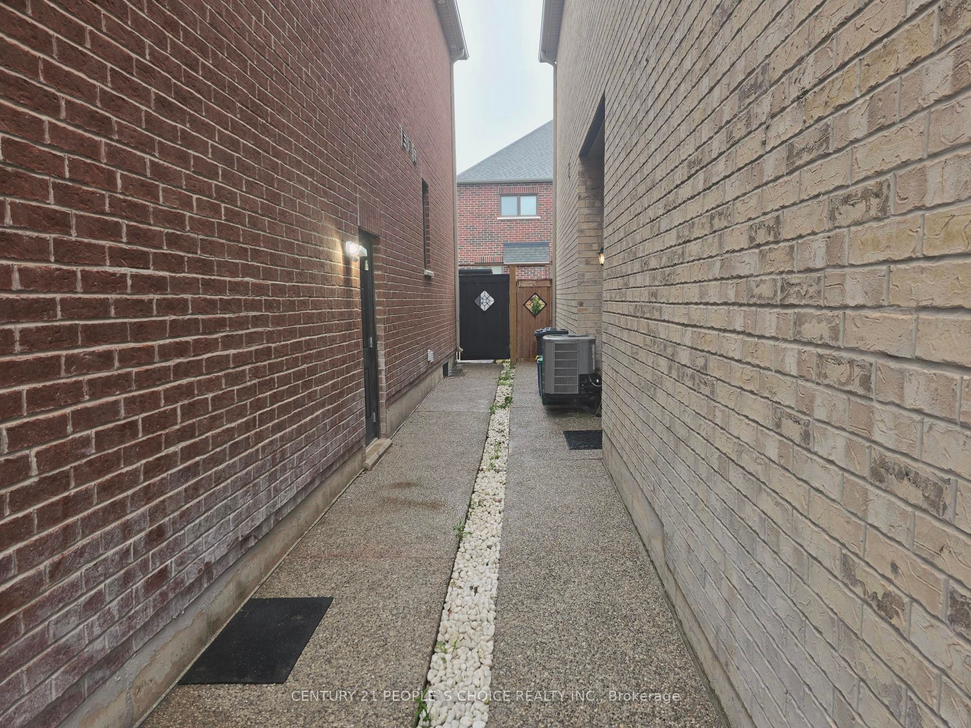 1305 Raspberry Terrace BSMT