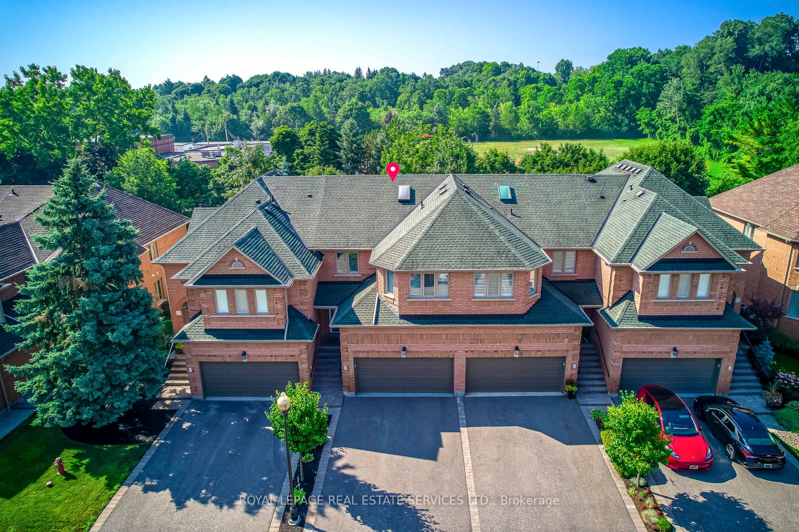 1905 Broad Hollow Gate 49