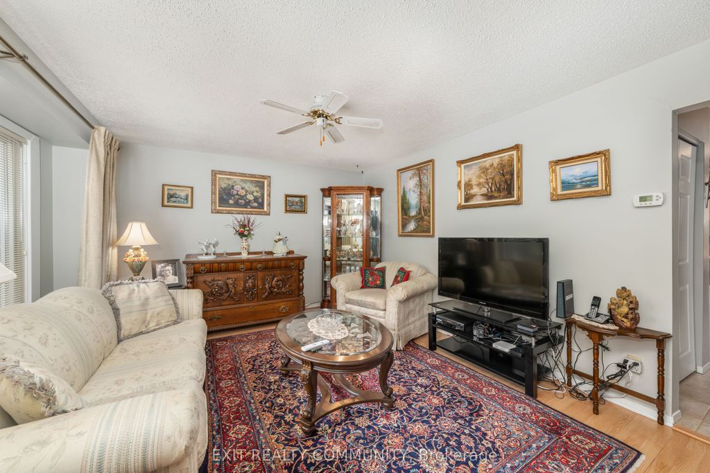 Photo of 651 Roger Street, Sarnia, ON N7S 4A5 (MLS # X12697712)