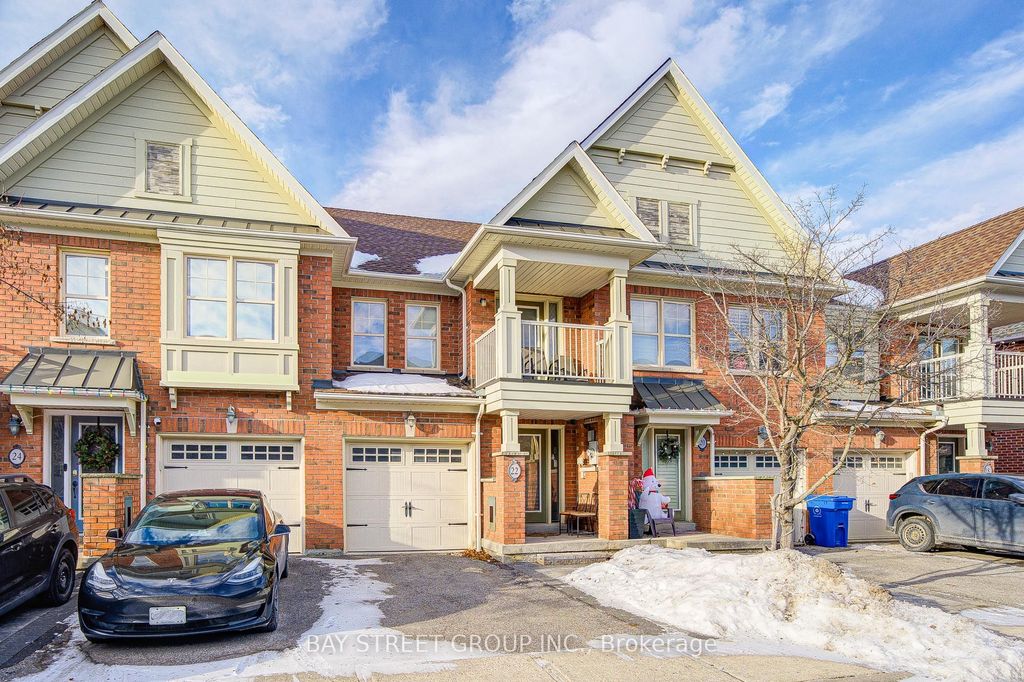 Photo of 22 Latitude Lane, Whitchurch-Stouffville, ON L4A 0T1 (MLS # N13106434)