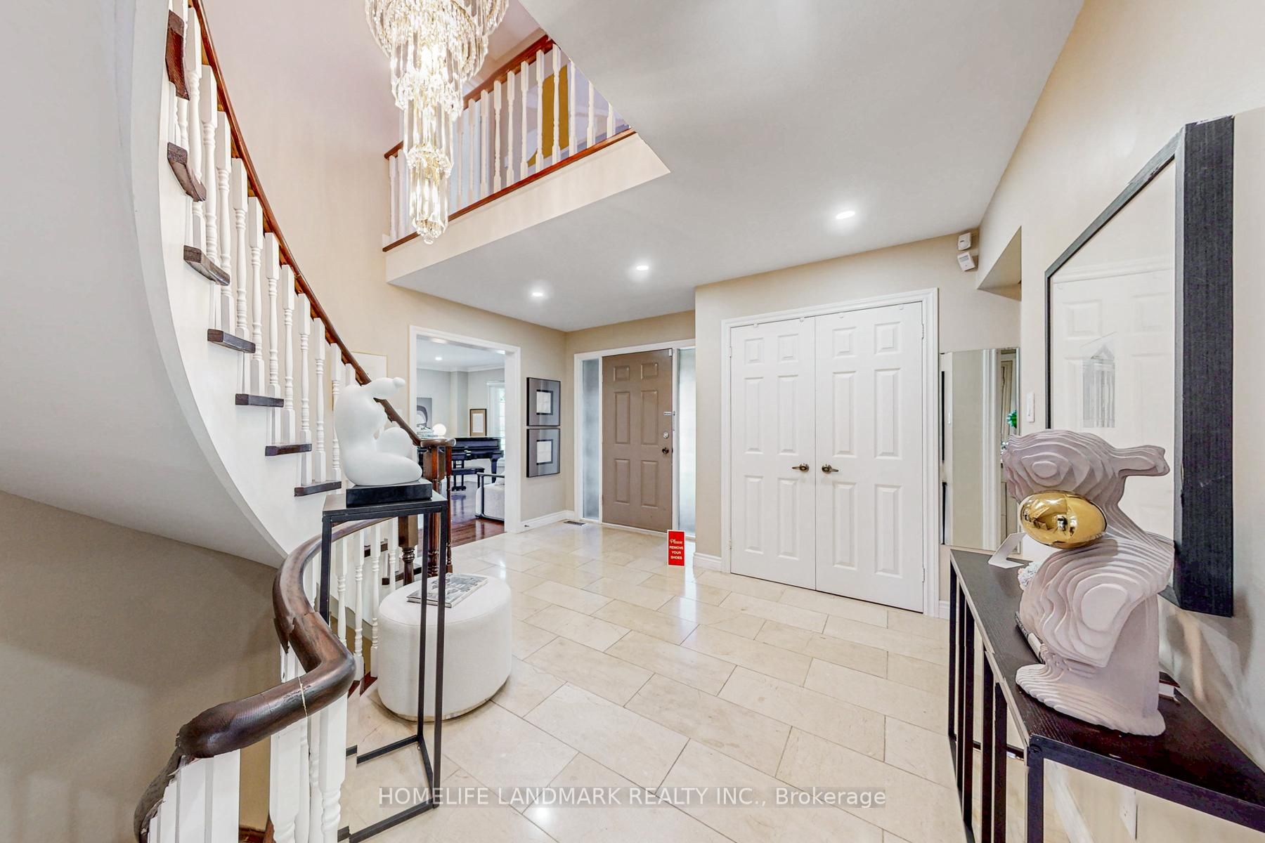 5 Belinda Court