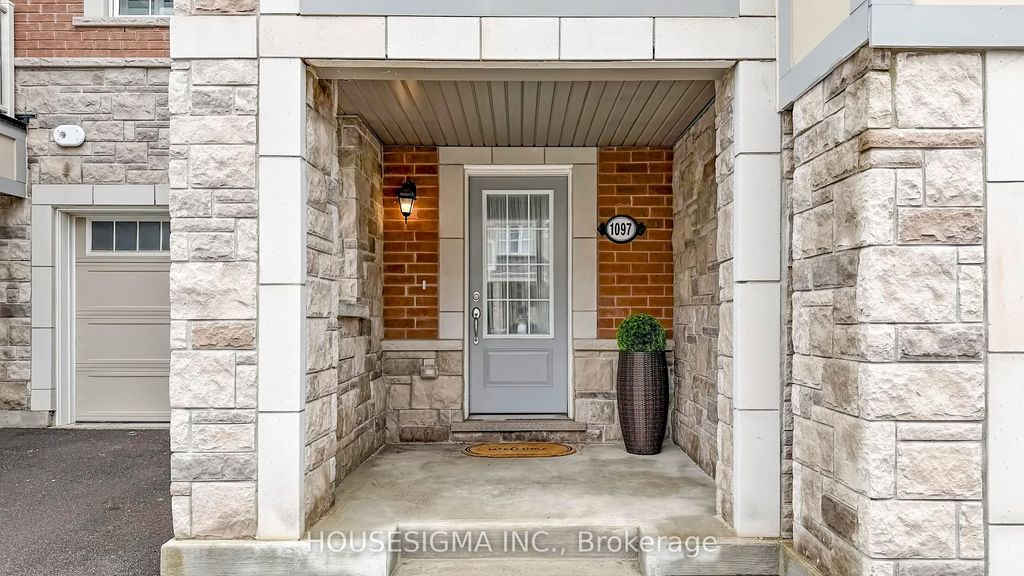 Photo of 1097 Silk Street, Pickering, ON L1X 0E1 (MLS # E13001458)