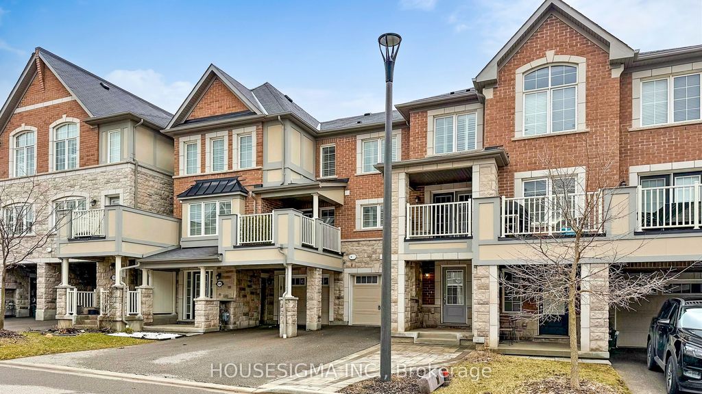 Photo of 1097 Silk Street, Pickering, ON L1X 0E1 (MLS # E13001458)