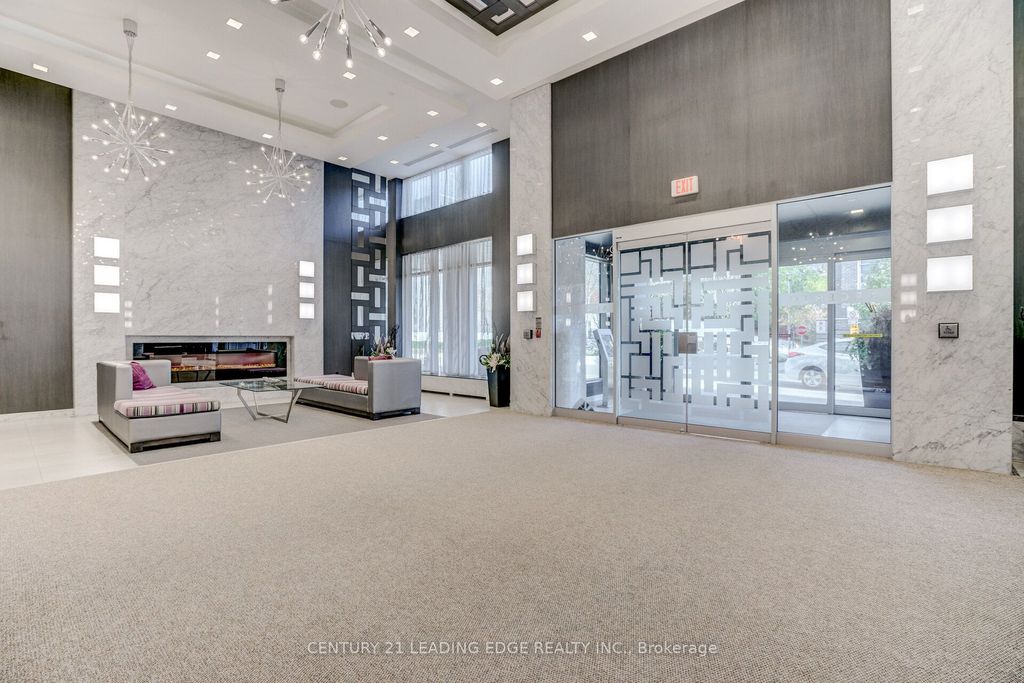 Photo of 18 Graydon Hall Drive #PH05, Toronto, ON M3A 0A4 (MLS # C12468526)