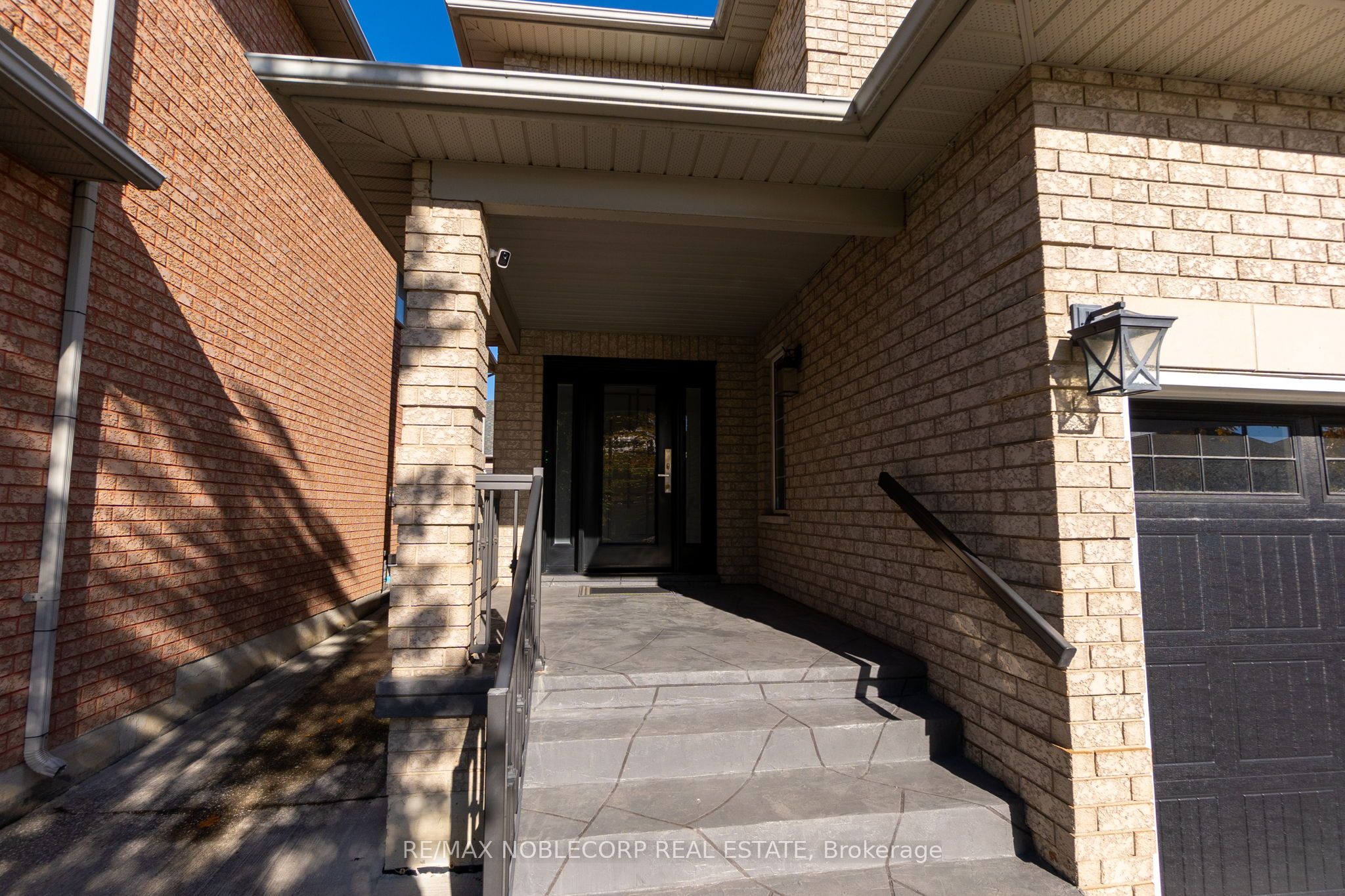 92 Water Garden Lane