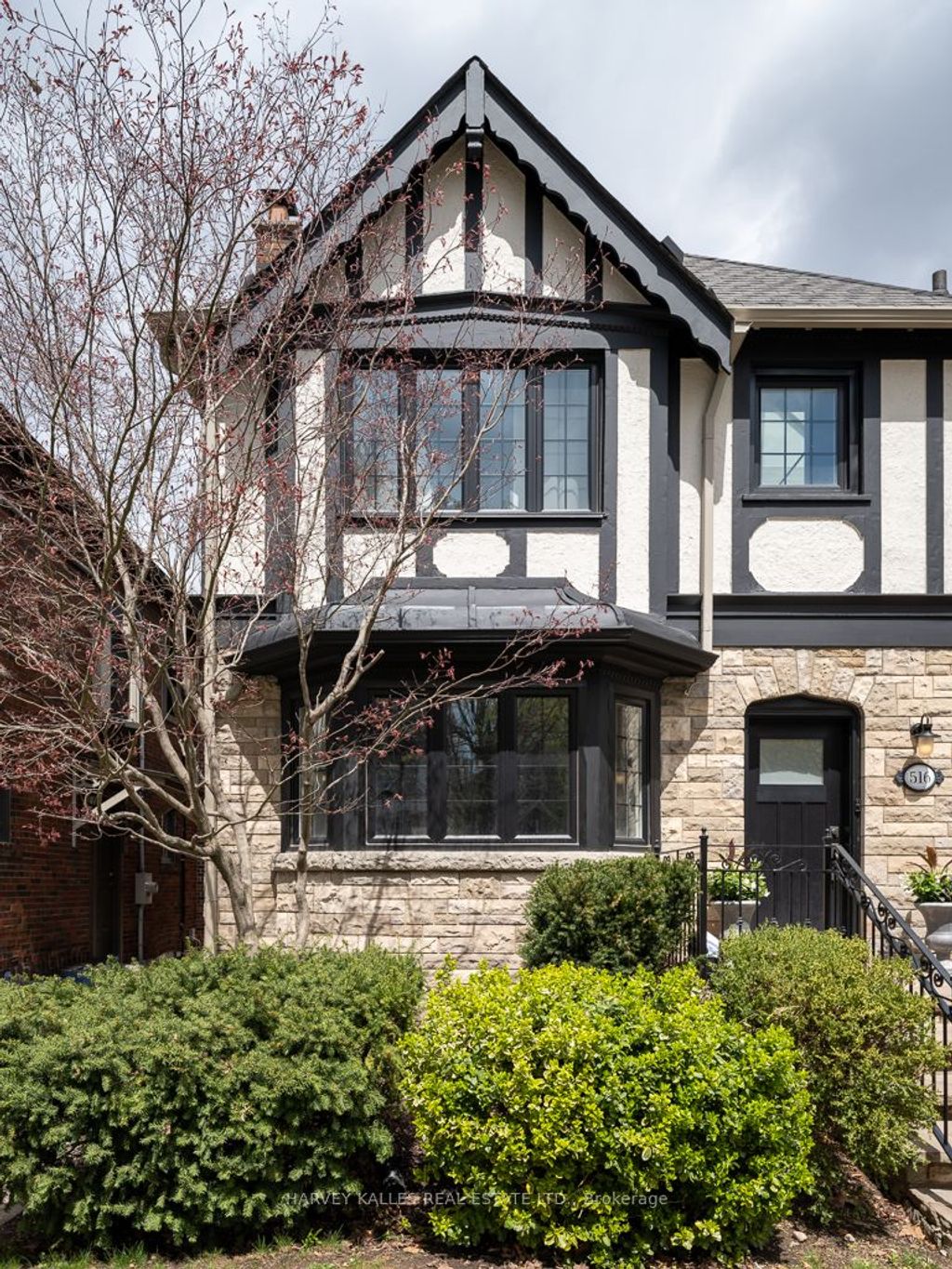 Photo of 516 St Clements Avenue, Toronto, ON M5N 1M4 (MLS # C12395573)