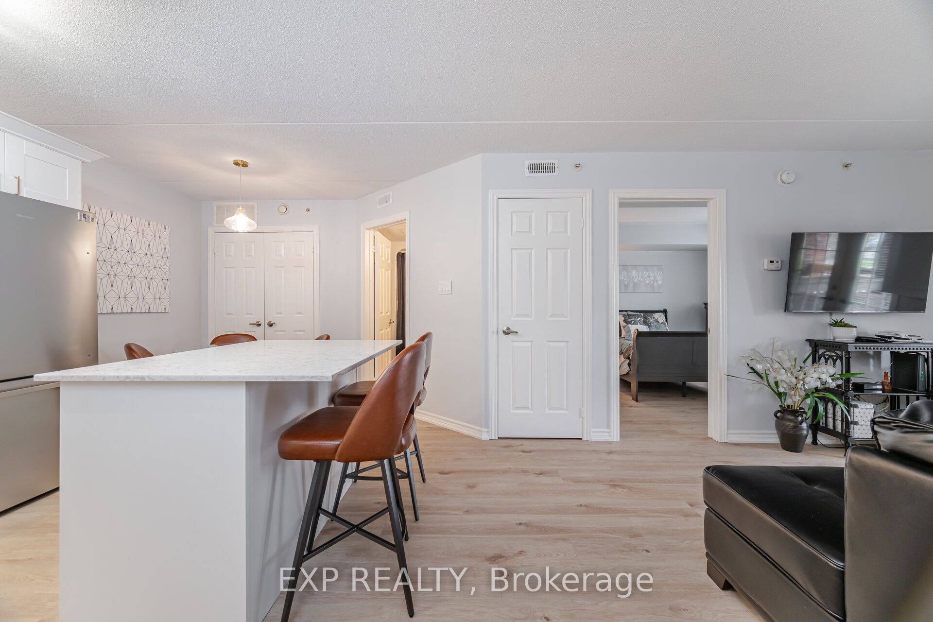 4005 Kilmer Drive 104