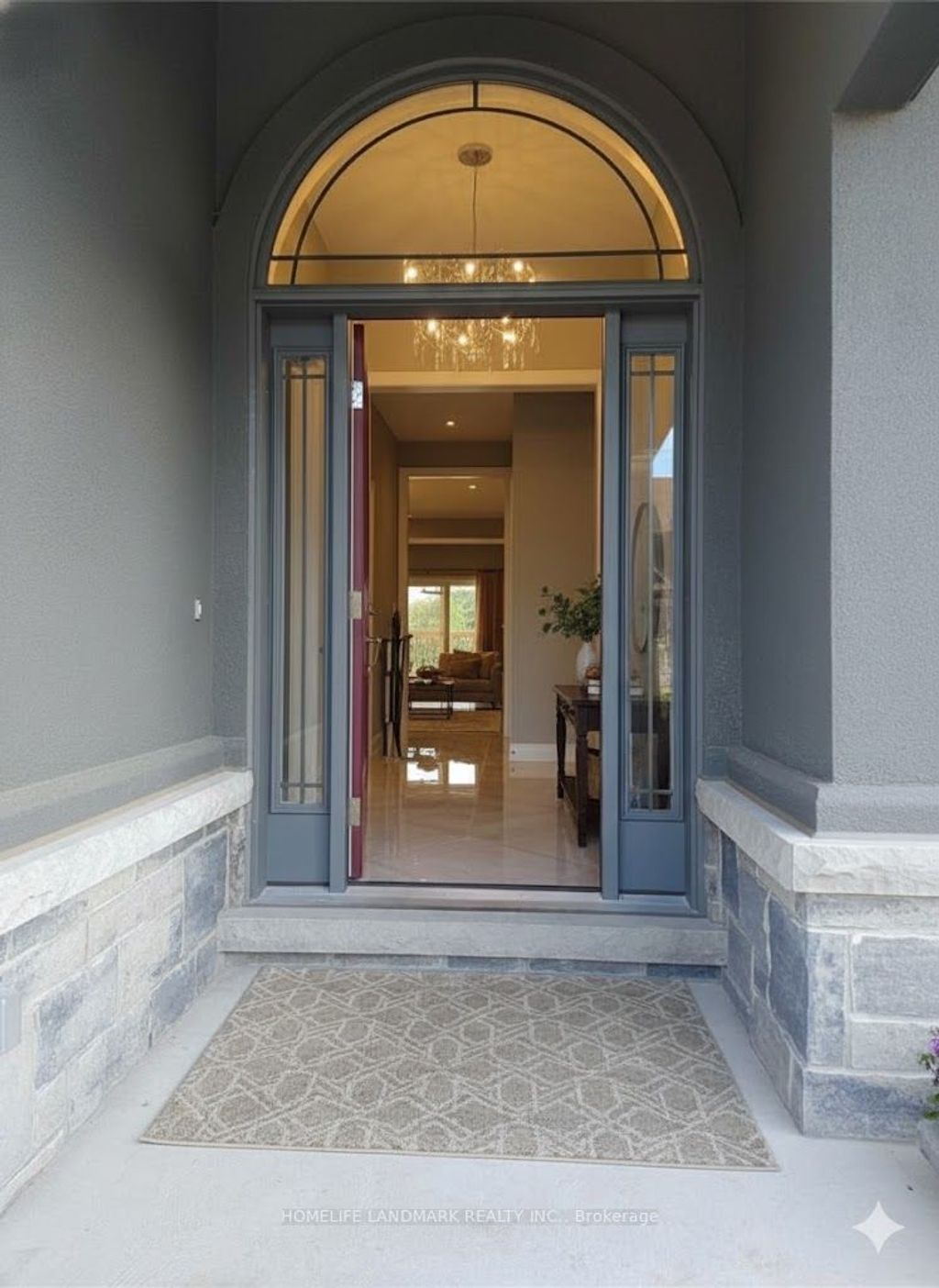 Photo of 53 Carrick Trail, Welland, ON L3B 0E7 (MLS # X12629046)