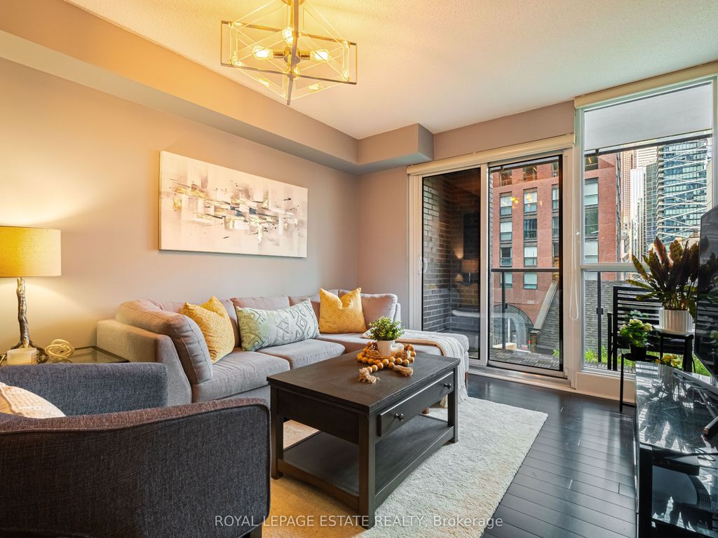 Photo of 295 Adelaide Street W #313, Toronto, ON M5V 0L4 (MLS # C12394957)