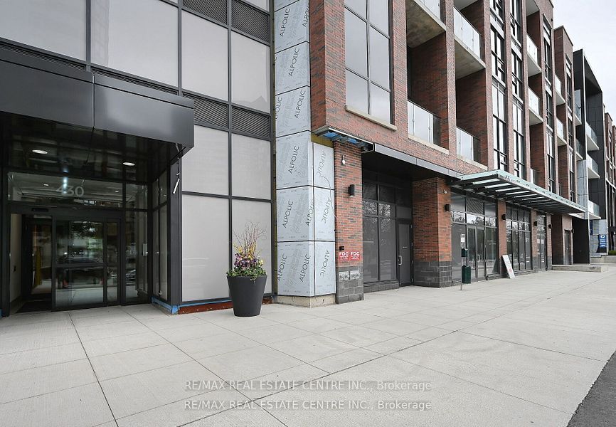 430 Square One Drive 1811