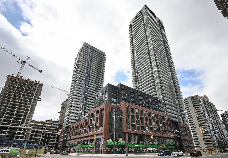 430 Square One Drive 1811