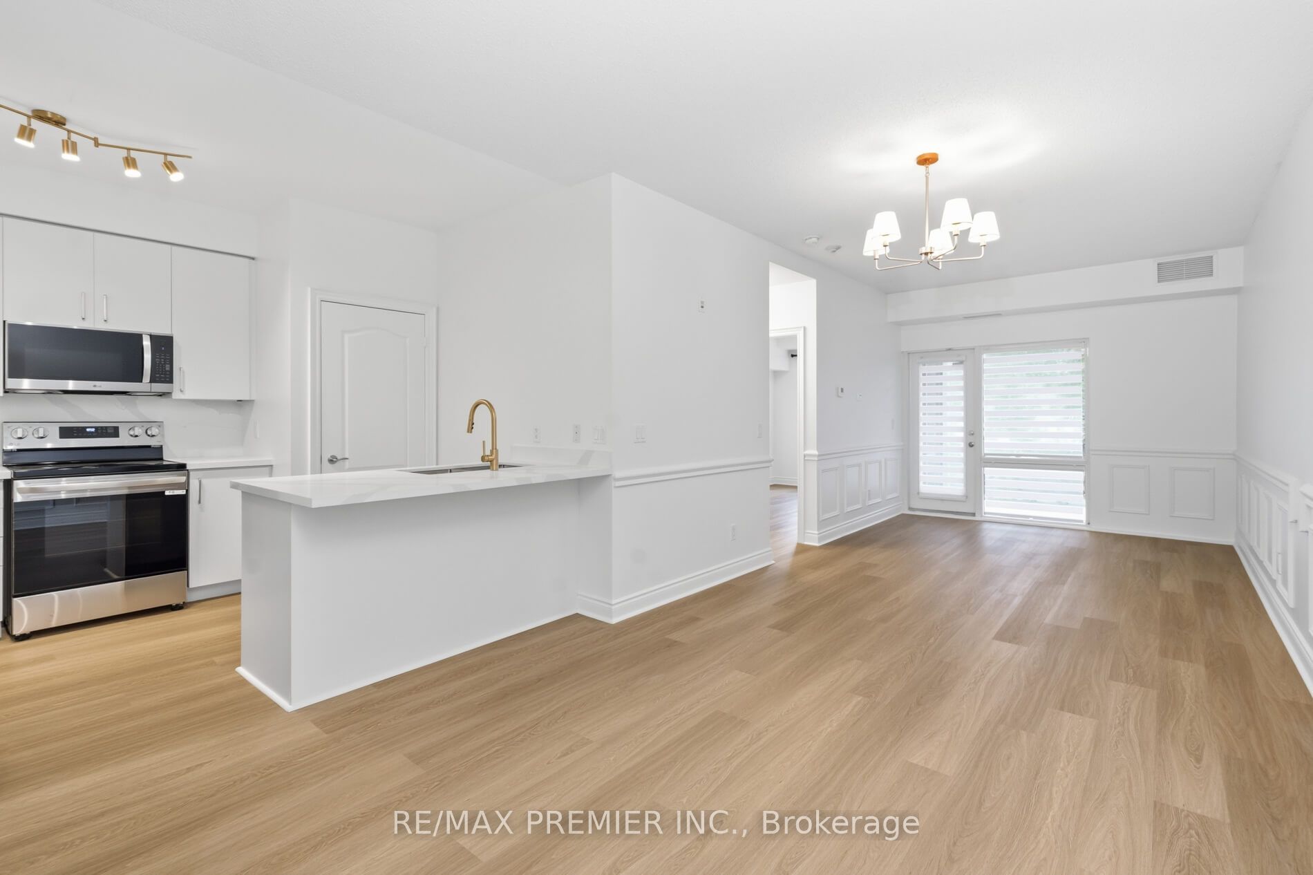 8201 Islington Avenue 106