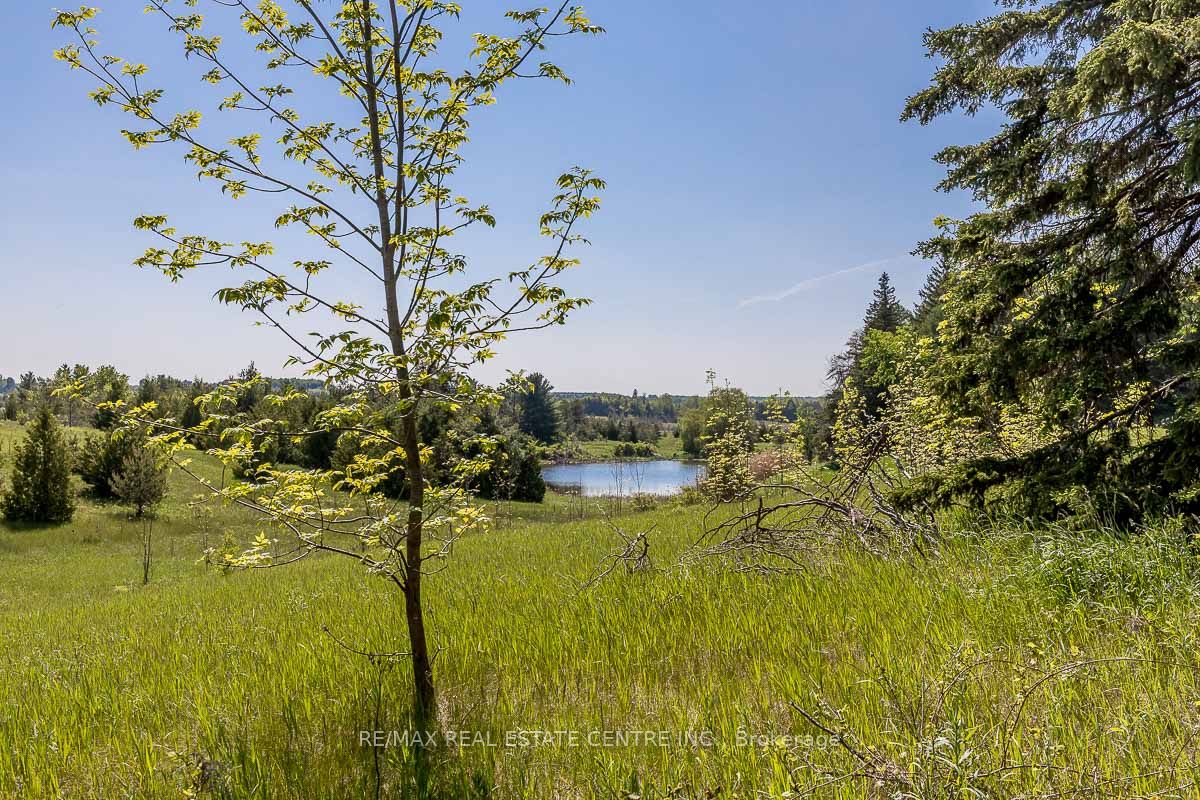 2140 Charleston Side Road