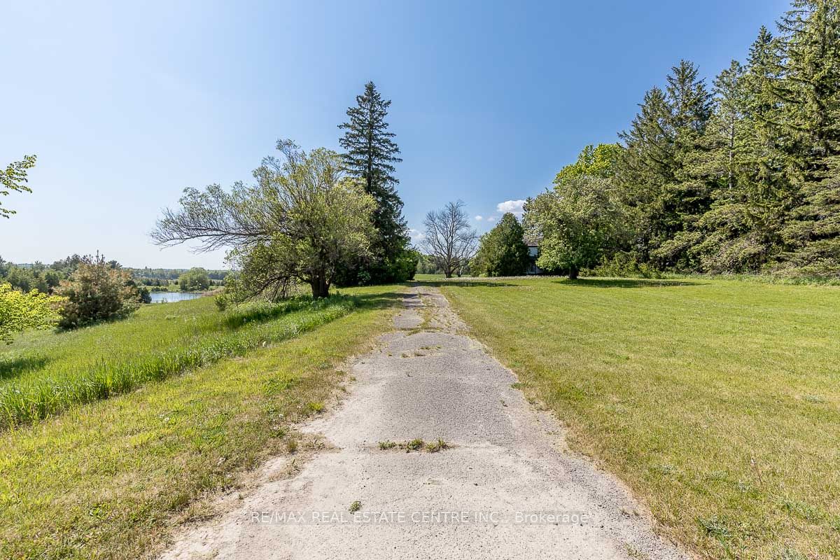 2140 Charleston Side Road